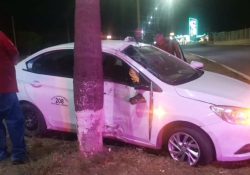 Accidente deja tres  trabajadores de Roca Fuerte lesionados en Bulevar García López Guaymas