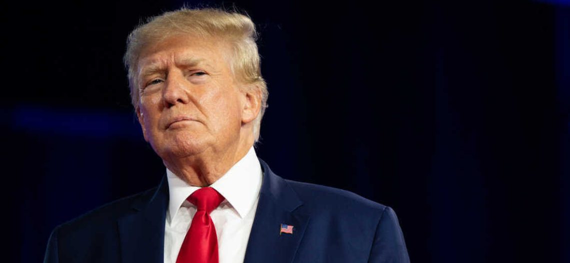 Donald Trump hace referencia a la tercera Guerra Mundial; la gente se preocupa