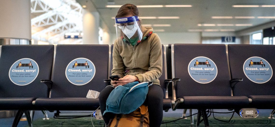EU elimina vacuna contra covid-19 como requisito de viaje a turistas y funcionarios