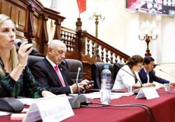 La declaración de persona non grata escala tensión con gobierno de Perú