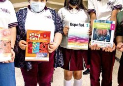 Dan amparo definitivo contra libros de texto