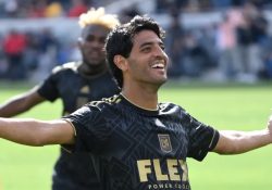Carlos Vela y LAFC esperan rival mexicano en final de Concachampions