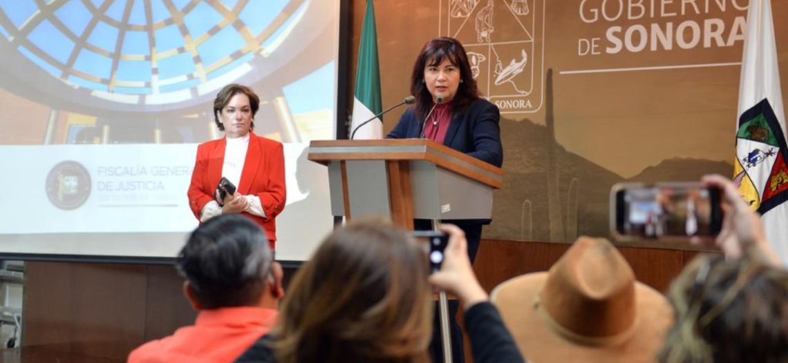 Claudia Indira Contreras renuncia como fiscal de Sonora