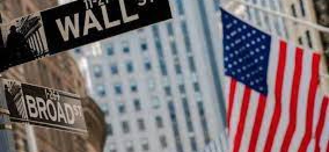 Wall Street cae brevemente tras circular en redes una imagen falsa de humo en el Pentágono