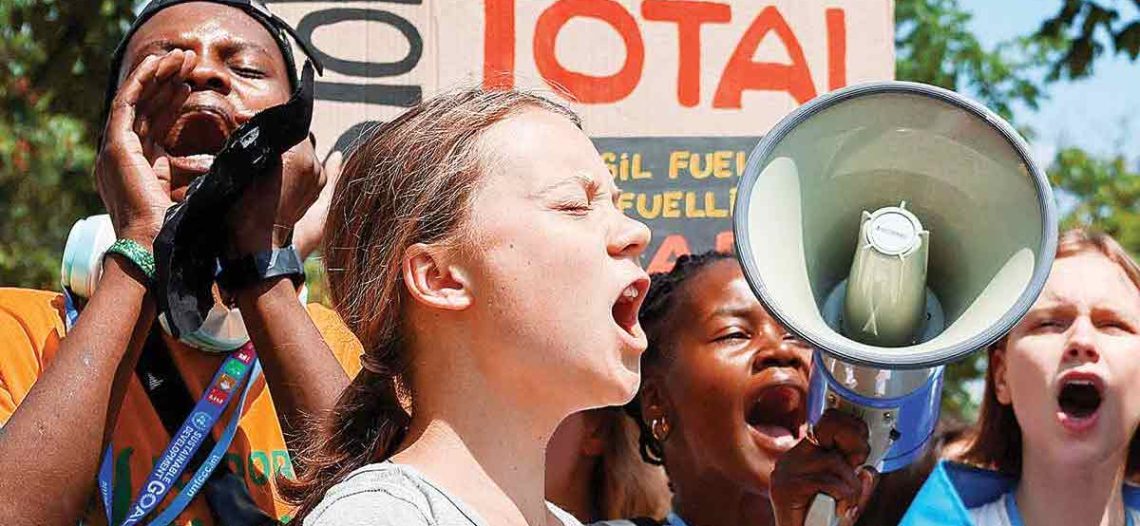 Greta Thunberg ​​​​​​​ se suma a protesta ambiental