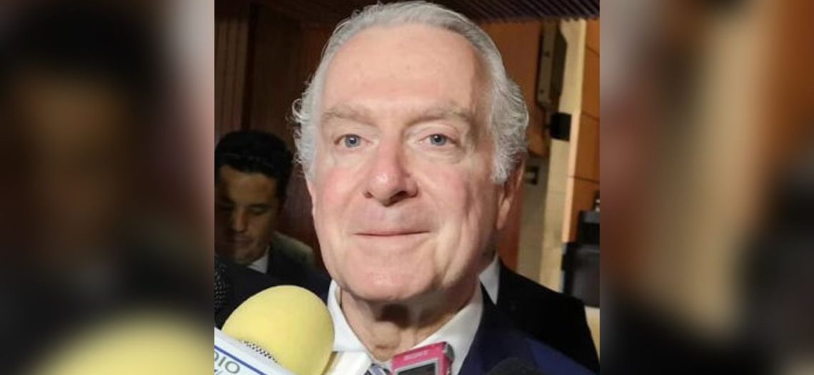 Santiago Creel reclama a AMLO por mofarse de la oposición
