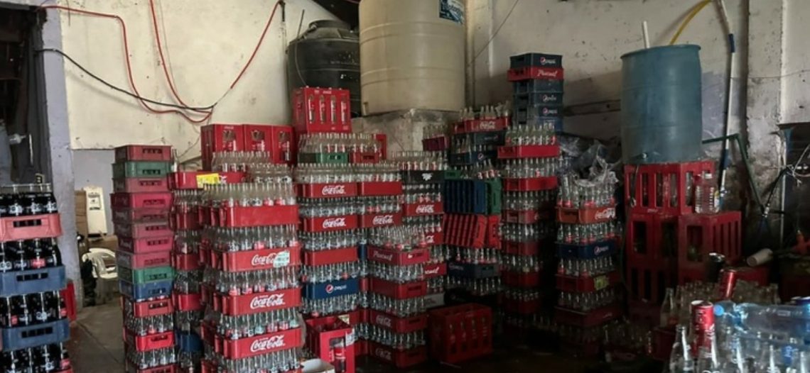 Descubren otra fábrica de Coca-Cola pirata