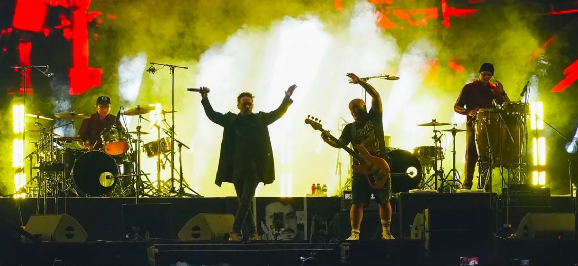 Los Fabulosos Cadillacs enloquecen a los mexicanos