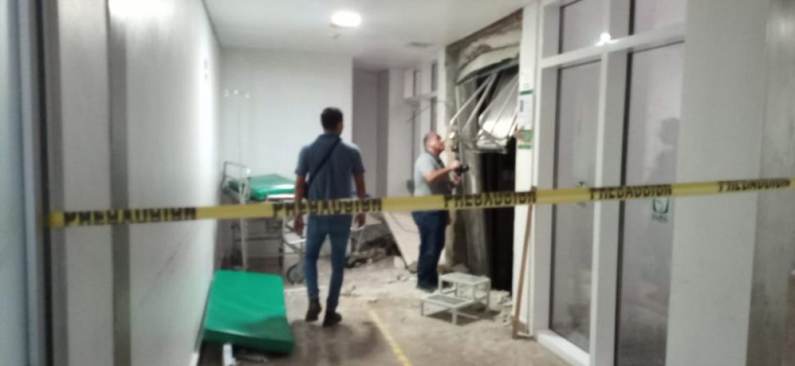 Se deslinda IMSS de muerte de niña en elevador, culpa a empresa de mantenimiento en Queretaro