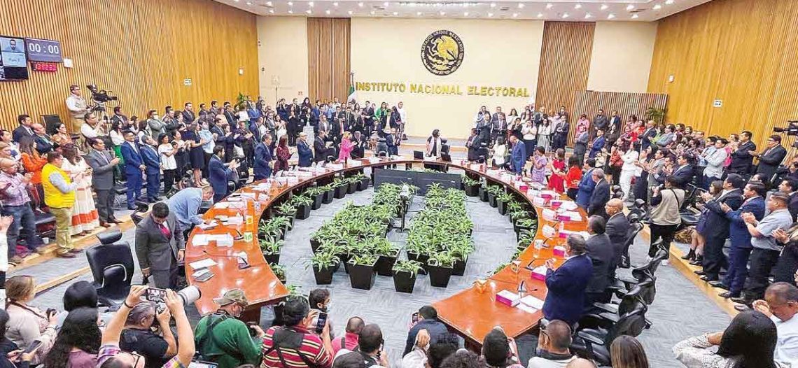 Corcholatas lideran violaciones a la ley: reporte del INE