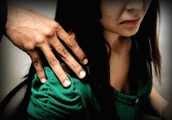 Si dura menos de 10 segundos, no es agresión sexual, dicen en Italia