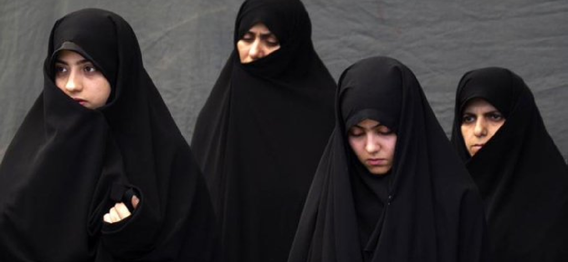 Volverá a las calles la ‘Policía de la moral’ en Irán; arrestarán a mujeres que no usen velo en público