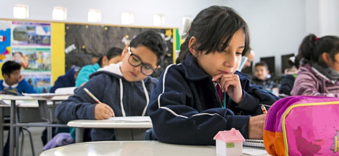 Tomaría 123 años al país abatir el rezago educativo