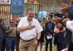 Ebrard pide a la Casa Blanca derrumbar muro que divide a México con EU