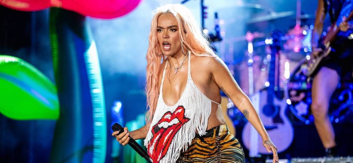 Karol G estrena 10 temas; destaca colaboración con Peso Pluma