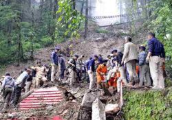 Suman 50 muertos por lluvias al norte de India