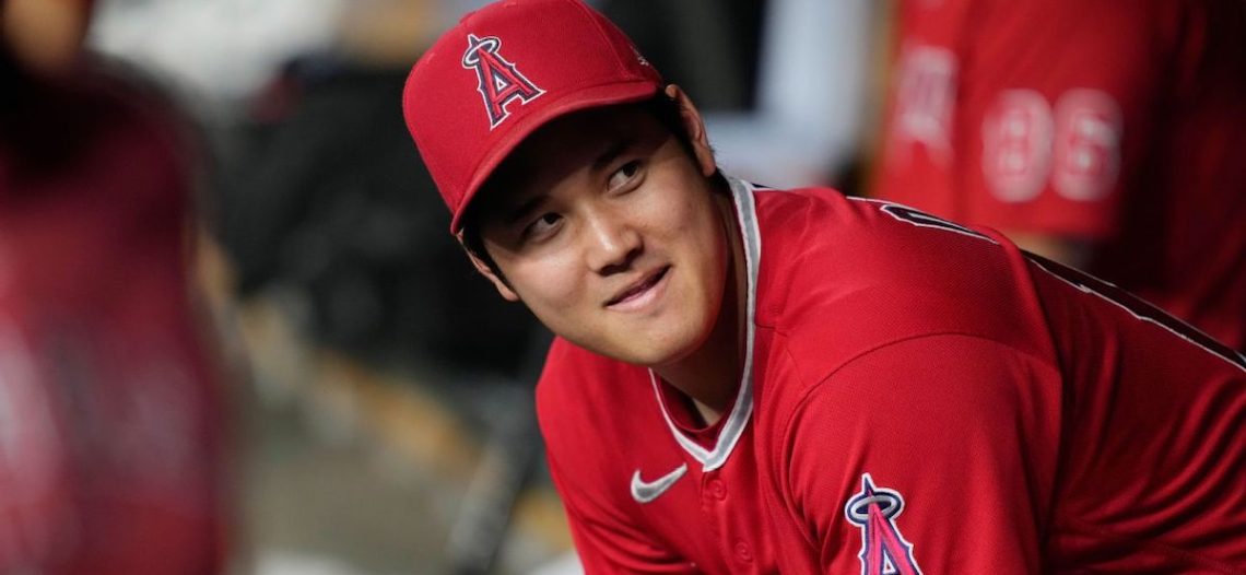 El estelar japonés, Shohei Ohtani, pega su home run 42