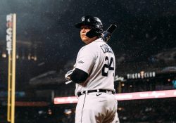 Miguel Cabrera conecta su jonrón 511 en Grandes Ligas
