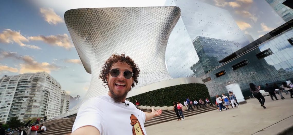 Asaltan a Luisito Comunica en calles de la CDMX; manda mensaje a ladrón