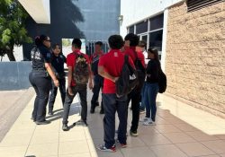 Más vigilancia en escuelas; la Policía detiene a jóvenes rijosos y pide atención a los padres
