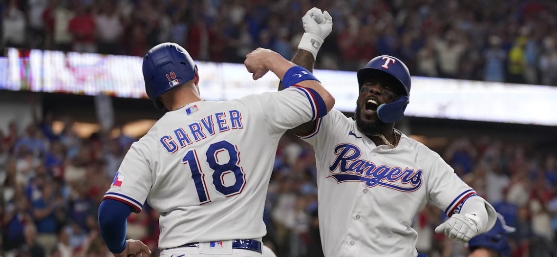 Rangers barre a Orioles y consigue boleto a Serie de Campeonato