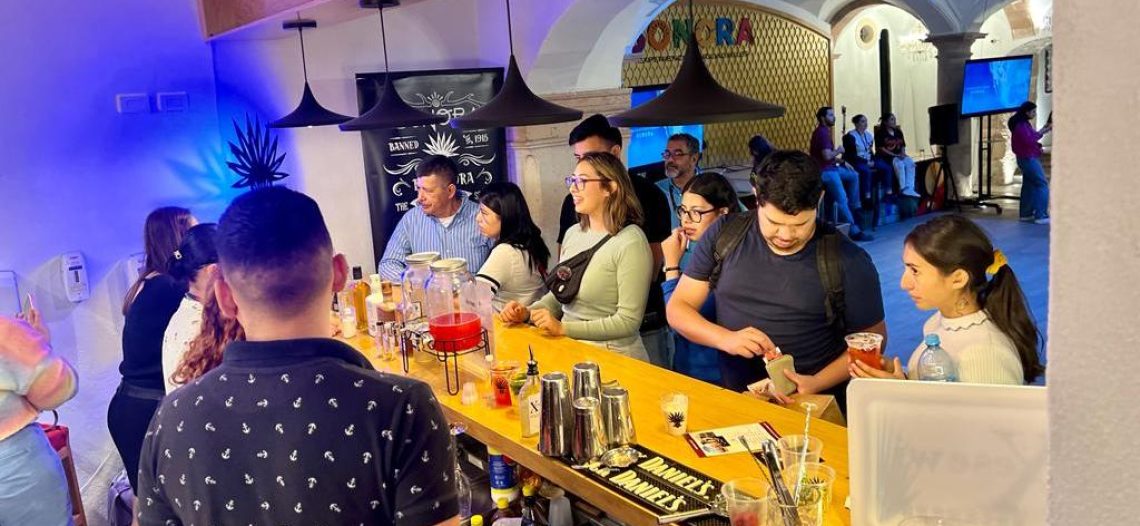 Bacanora, de las bebidas que más han gustado en el Festival Cervantino