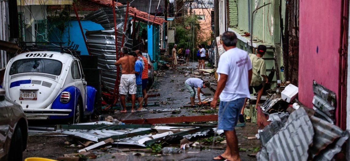 Infonavit buscará garantizar patrimonio a los afectados por huracán Otis