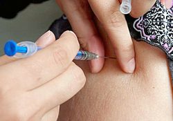 Recomienda IMSS completar esquema de vacunación para evitar enfermedades respiratorias
