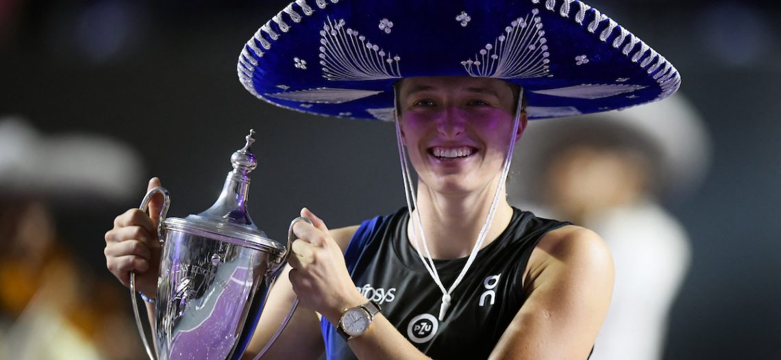 Iga Swiatek conquista WTA Finals y retoma la cima del ranking WTA