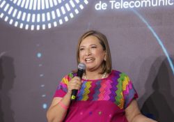 Xóchitl Gálvez pide licencia; se enfocará a su campaña electoral