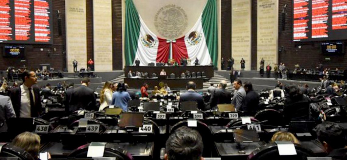 Diputados instalarán mesa de trabajo para analizar reducción de jornada laboral