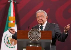 AMLO considera golpe de Estado no dejar retomar su cargo a Samuel García