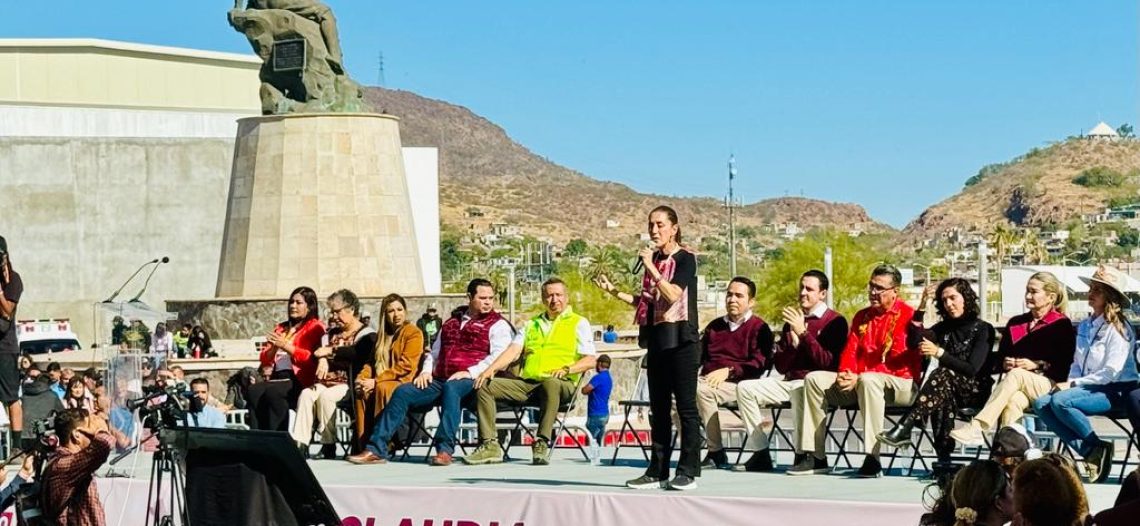 Claudia Sheinbaum reúne a miles de morenistas y simpatizantes en Guaymas