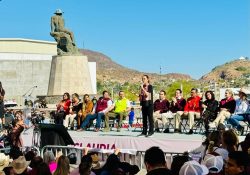 Claudia Sheinbaum reúne a miles de morenistas y simpatizantes en Guaymas
