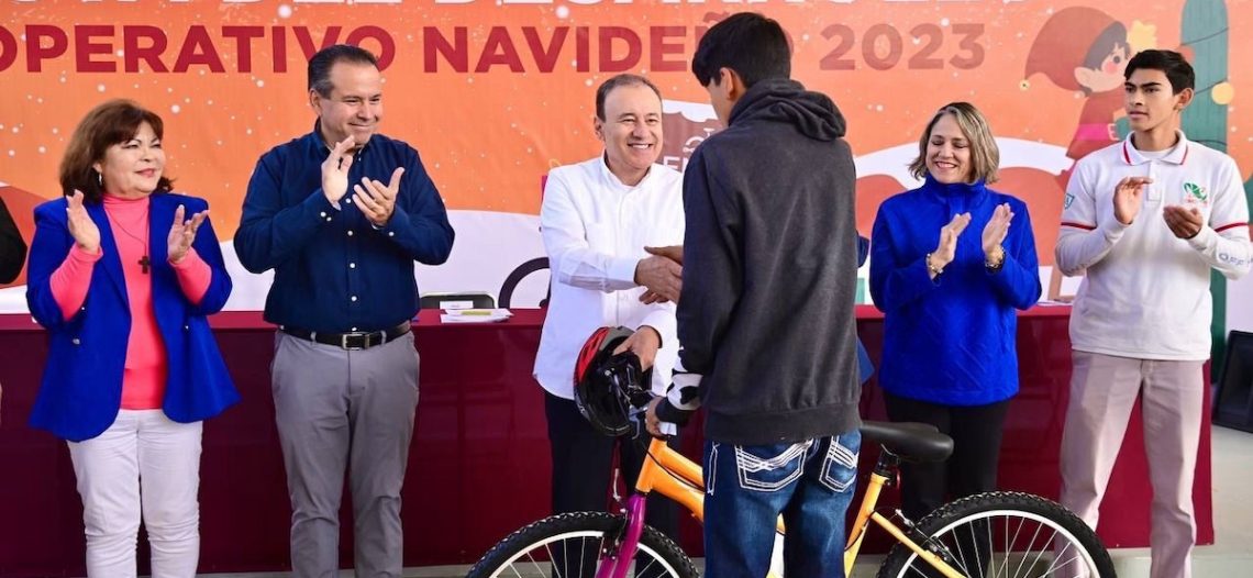 Beneficiamos a jóvenes y familias con «En Bici y Mano con Mano»: Alfonso Durazo