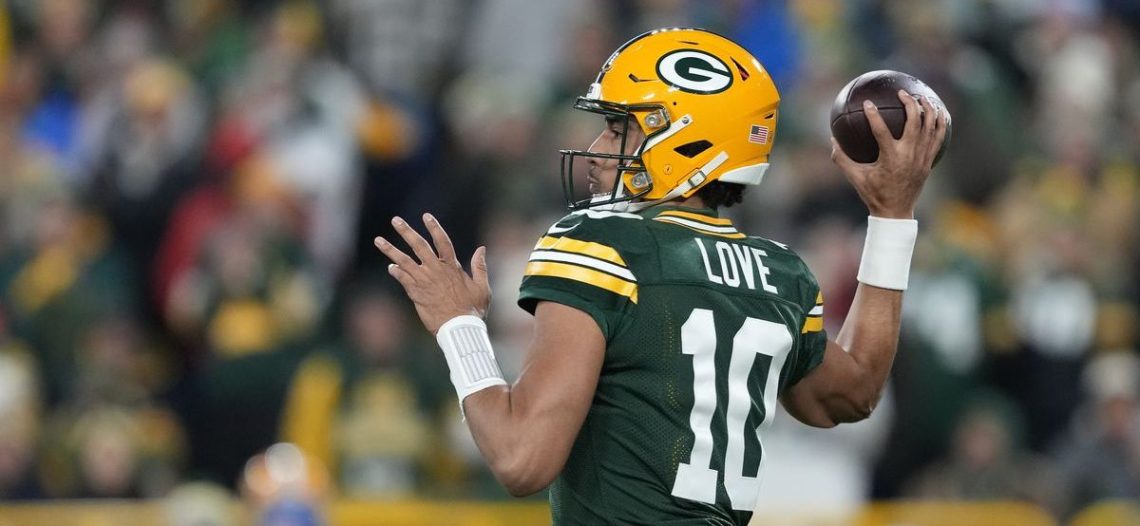 Jordan Love renovará con los Packers y ganará $50 mdd por temporada