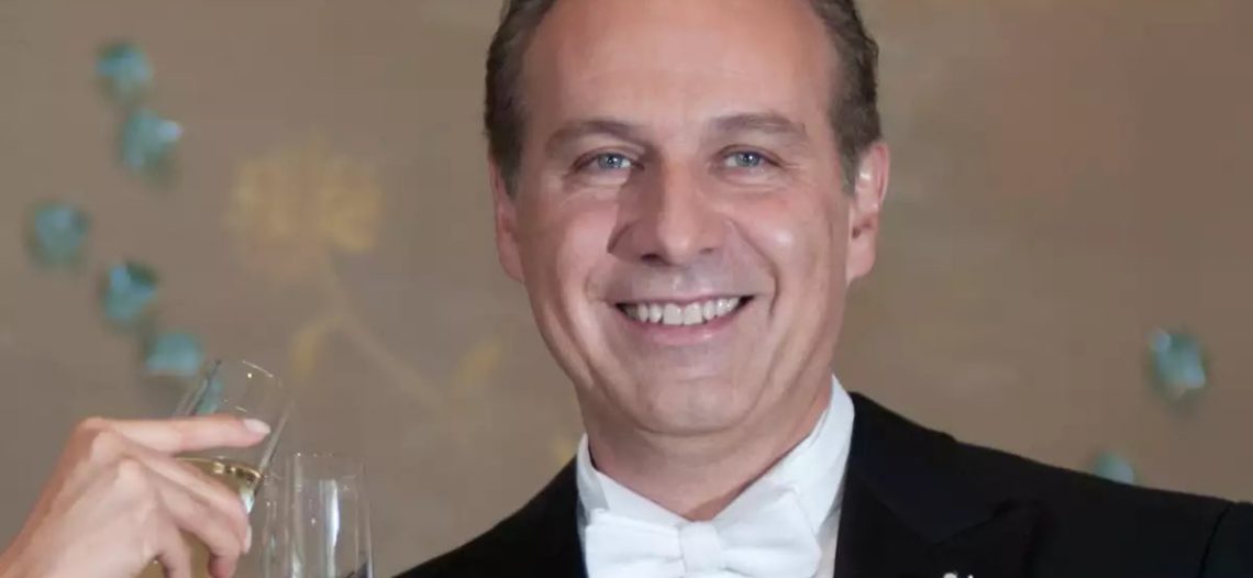 Quién es el poderoso abogado Juan Collado