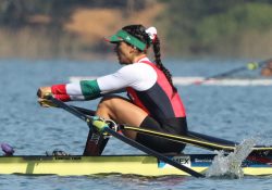 La mexicana Kenia Lechuga logra su pase en remo a París 2024