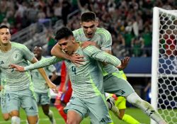 México pasa por encima de Panamá y se cita con Estados Unidos en la Final