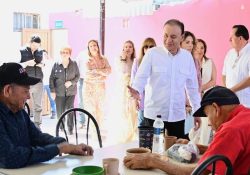 Supervisa Gobernador jornada de salud en Albergue Luz Valencia
