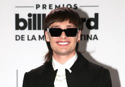 El cantante Peso Pluma revela si estuvo en centro de rehabilitación
