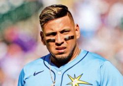 El sonorense Isaac Paredes contribuye en el triunfo de Tampa Bay