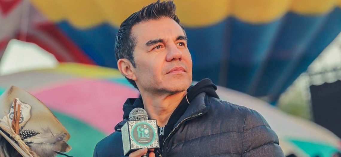 ¡Pipipi…pí!, «El Vítor» deja la micro, Adrián Uribe va a la política