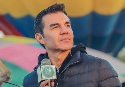 ¡Pipipi…pí!, «El Vítor» deja la micro, Adrián Uribe va a la política