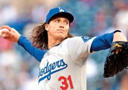 Tyler Glasnow, dominante a la ofensiva; ponchó a 14 en siete entradas