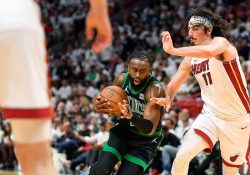 Boston Celtics arrollan a Miami Heat y avanzan semifinales de Conferencia