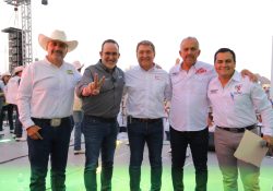 Cierra campaña Rogelio Sánchez