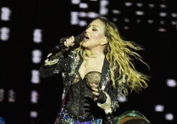 Acuden 1 millón 600 mil brasileños al concierto gratuito de Madonna en Río