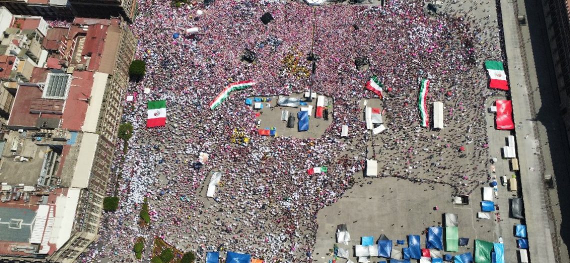 Gobierno de la CDMX reporta saldo blanco en la marcha; cuantifica la “Marea rosa” y dice que acudieron 95 mil manifestantes