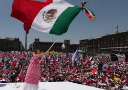 Aparece Xóchitl y da su discurso: abrirá las puertas de Palacio Nacional a la gente